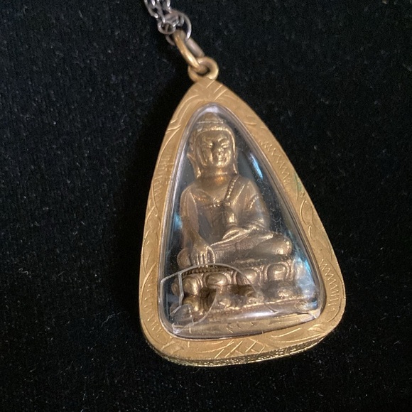 Brass Holy sitting buddy Thai Amulet with black chain - Picture 2 of 9
